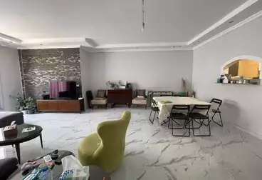 شقق للإيجار - 2 غرف - بالدور 2