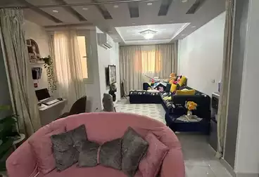 undefined undefined - 2 rooms - floor 5