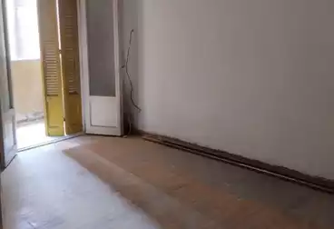 Apartments For sale - 4 rooms - floor 2