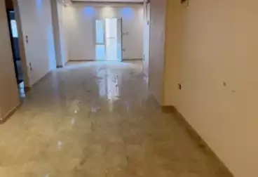 Apartments For sale - 2 rooms - floor 1