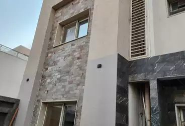 فلل للبيع - 7 غرف