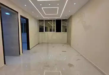 عقارات للبيع - 3 غرف - بالدور 5