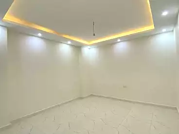 شقق للبيع - 3 غرف - بالدور 12
