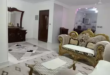 Furnished Apartment For rent - 3 rooms - floor 8