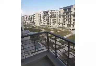 Apartments For sale - 3 rooms - floor 1
