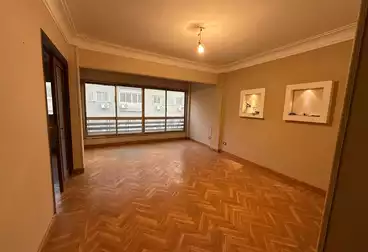 Apartments For sale - 4 rooms - floor 3