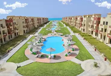 شاليه بحديقة للبيع - 2 غرف - بالدور 1