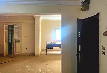 شقق للبيع - 3 غرف - بالدور 0