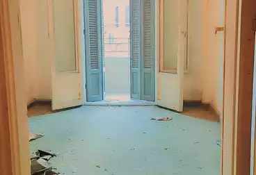 Apartments For sale - 3 rooms - floor 5