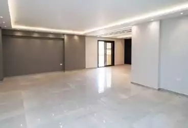 مكاتب للإيجار - 3 غرف - بالدور 3