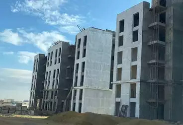 Apartments For sale - 3 rooms - floor 5