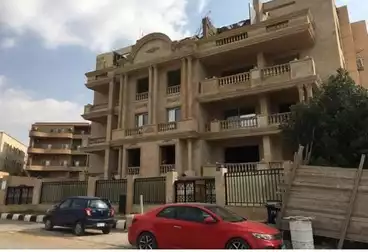 Apartments For sale - 3 rooms - floor 1