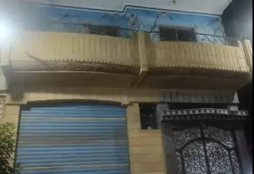 Building For sale - 3 rooms