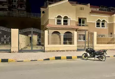 Villas For sale - 4 rooms