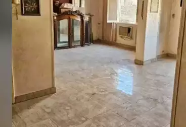 Apartments For sale - 2 rooms - floor 7