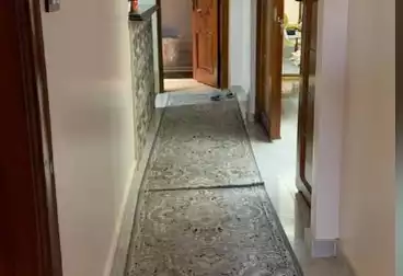 Apartments For sale - 4 rooms - floor 1