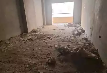 شقق للبيع - 3 غرف - بالدور 1