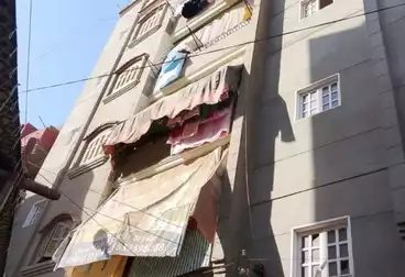 Building For sale - 12 rooms