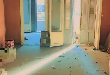 Apartments For sale - 3 rooms - floor 5