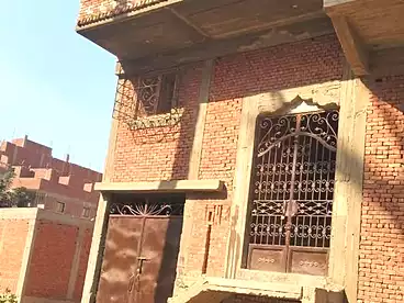 House / Home For sale - 8 rooms
