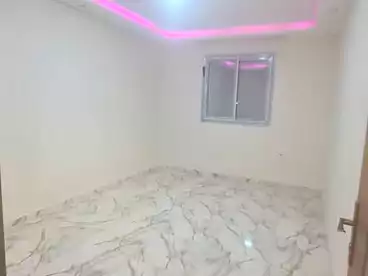 Apartments For sale - 3 rooms - floor 1