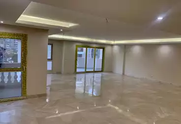 Administrative For rent - 4 rooms - floor 5