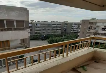 Apartments For sale - 2 rooms - floor 4