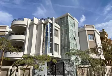 Apartments For rent - 5 rooms - floor 1
