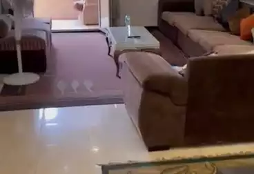 شقق مفروشة للبيع - 3 غرف - بالدور 1