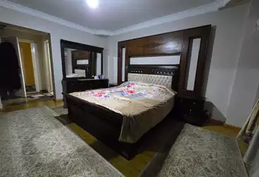 Apartments For sale - 4 rooms - floor 4