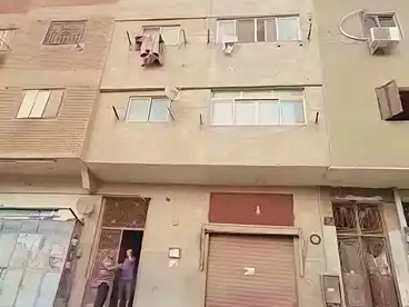 Building For sale - 14 rooms