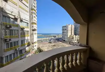 Furnished Apartment For sale - 3 rooms - floor 0