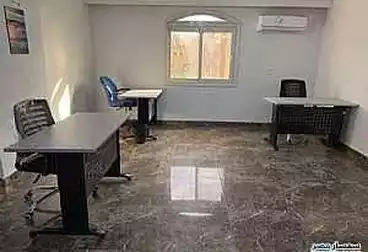 شقق للإيجار - 4 غرف - بالدور 1
