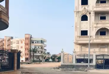 Building For sale - 3 rooms