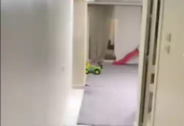 Apartments For sale - 3 rooms - floor 2