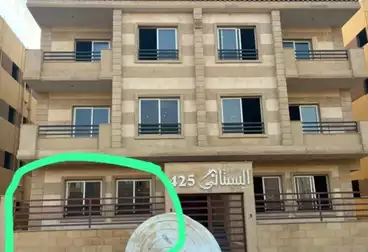 شقق للبيع - 3 غرف - بالدور 1