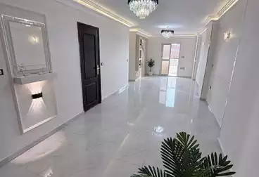 Apartments For sale - 3 rooms - floor 14