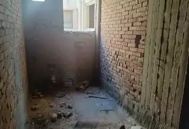 شقق للبيع - 3 غرف - بالدور 1