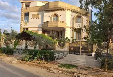 undefined undefined - 8 rooms