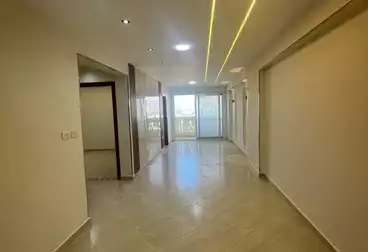 شقق للبيع - 3 غرف - بالدور 8