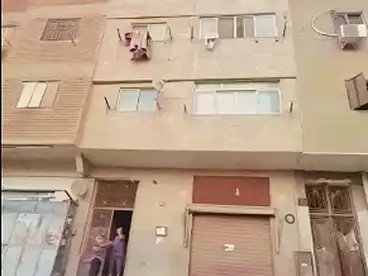Building For sale - 3 rooms