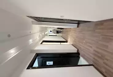 Administrative For rent - 8 rooms - floor 5