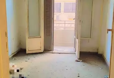 Apartments For sale - 3 rooms - floor 5