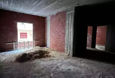 Apartments For sale - 3 rooms - floor 1