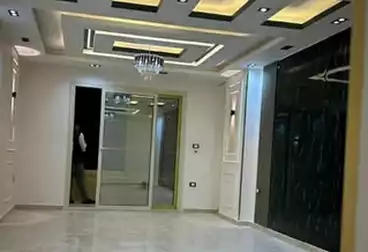 شقق للإيجار - 3 غرف - بالدور 0