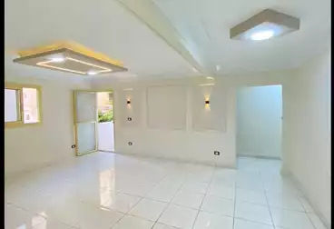 Apartments For sale - 3 rooms - floor 1