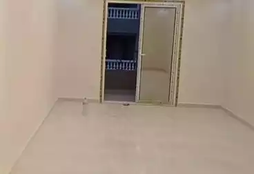 Apartments For sale - 3 rooms - floor 1