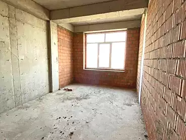 Apartments For sale - 2 rooms - floor 1