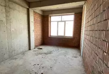 Apartments For sale - 2 rooms - floor 1