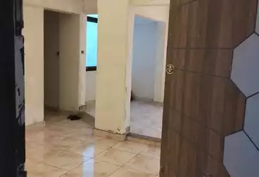 Apartments For sale - 2 rooms - floor 5